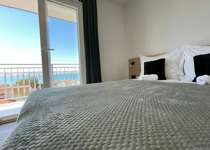Apartmani Starigrad Paklenica - Danijel