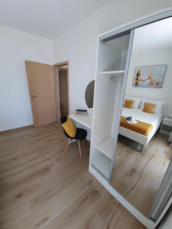 - Danijel Apartamento