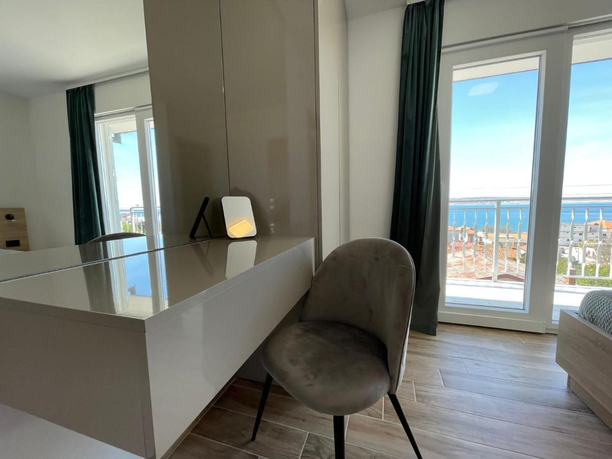 - Danijel Apartment Starigrad Paklenica